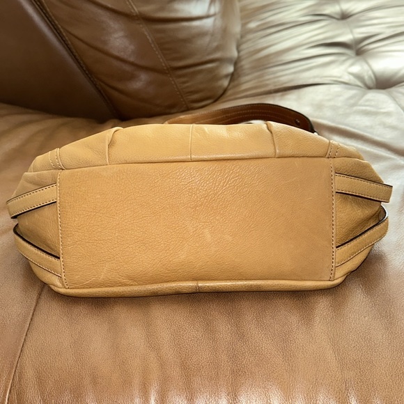 B Makowsky genuine leather lady’s bag purse dust bag is included - Picture 10 of 10